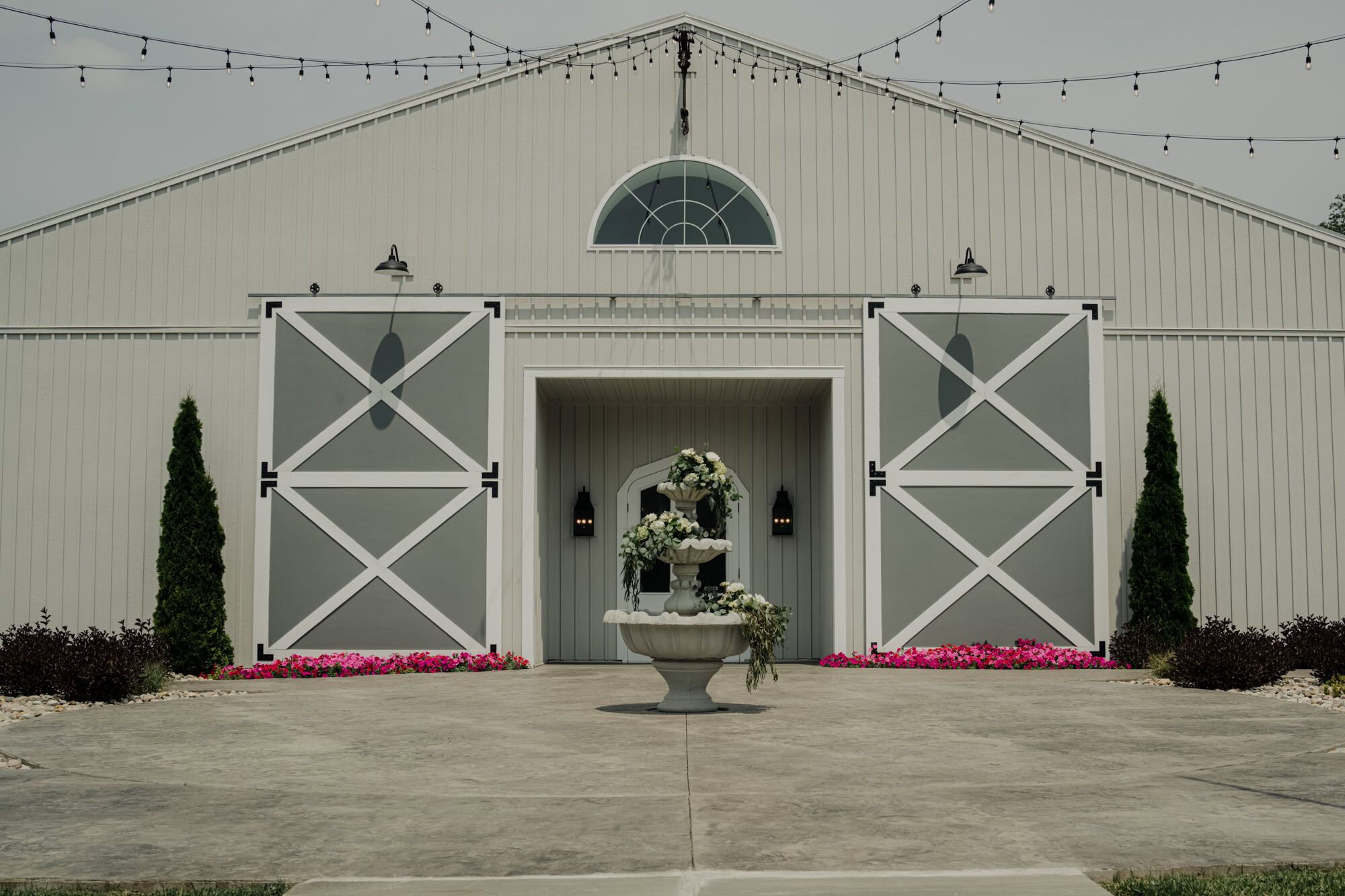 The exterior of the Woods at Cedar Springs Speaks for Itself