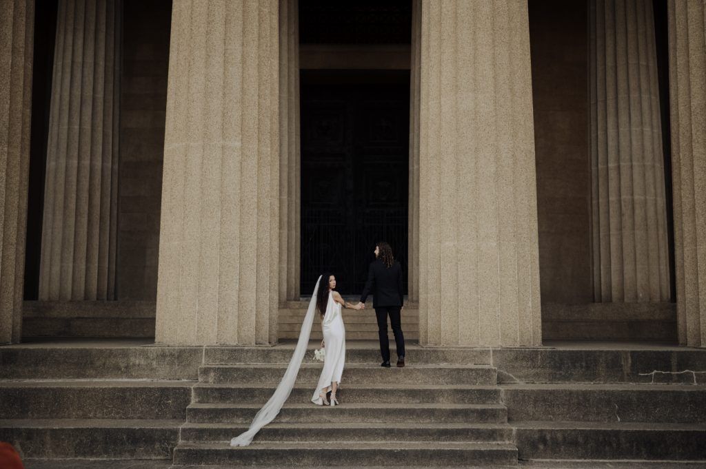 5 Telling Questions to Ask Your Wedding Photographer Before You Book
