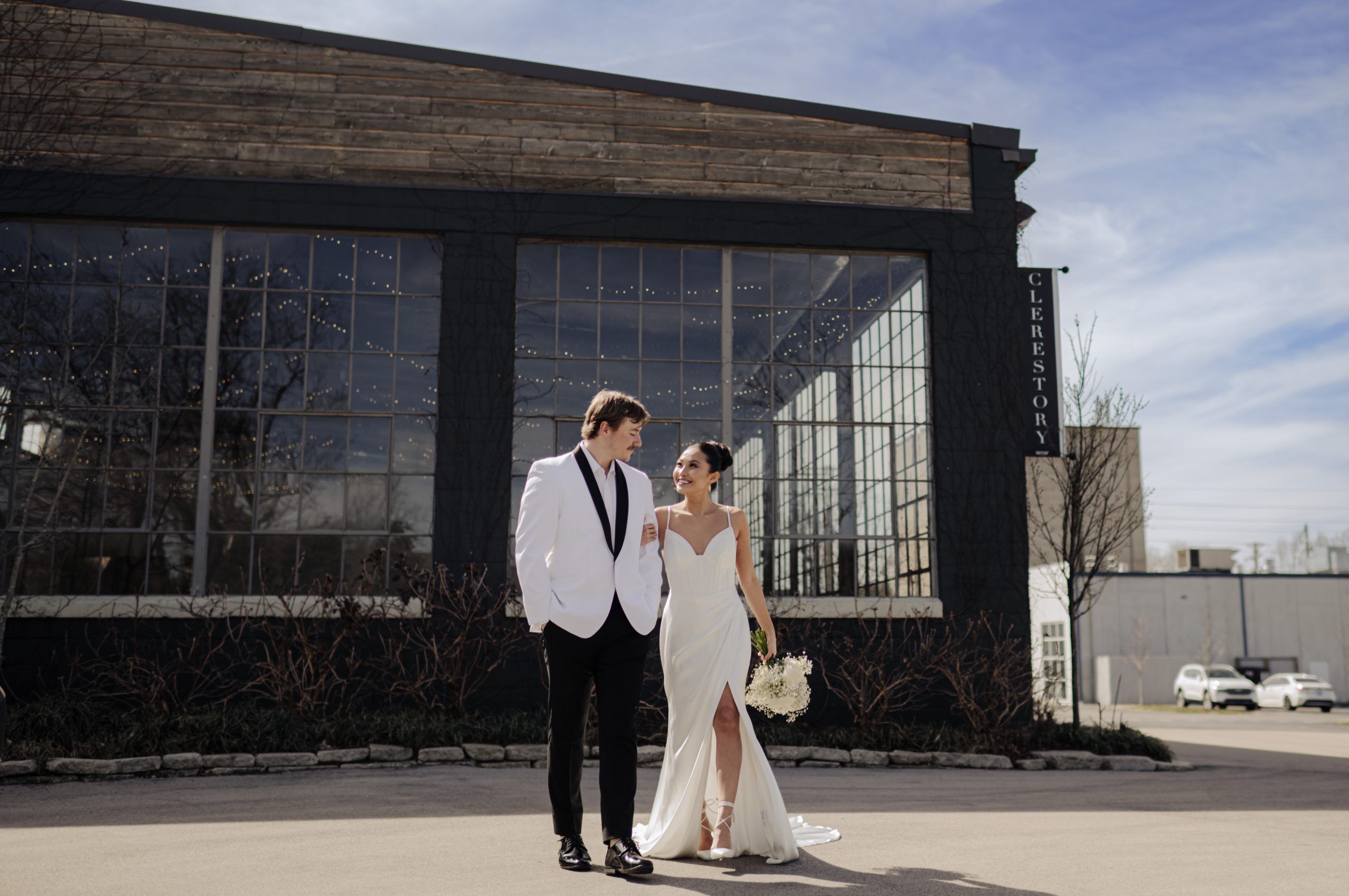 5 Telling Questions to Ask Your Wedding Photographer Before You Book