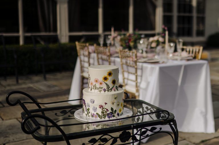 The 5 Best Bakeries To Find Your Wedding Cake From In Louisville Kentucky
