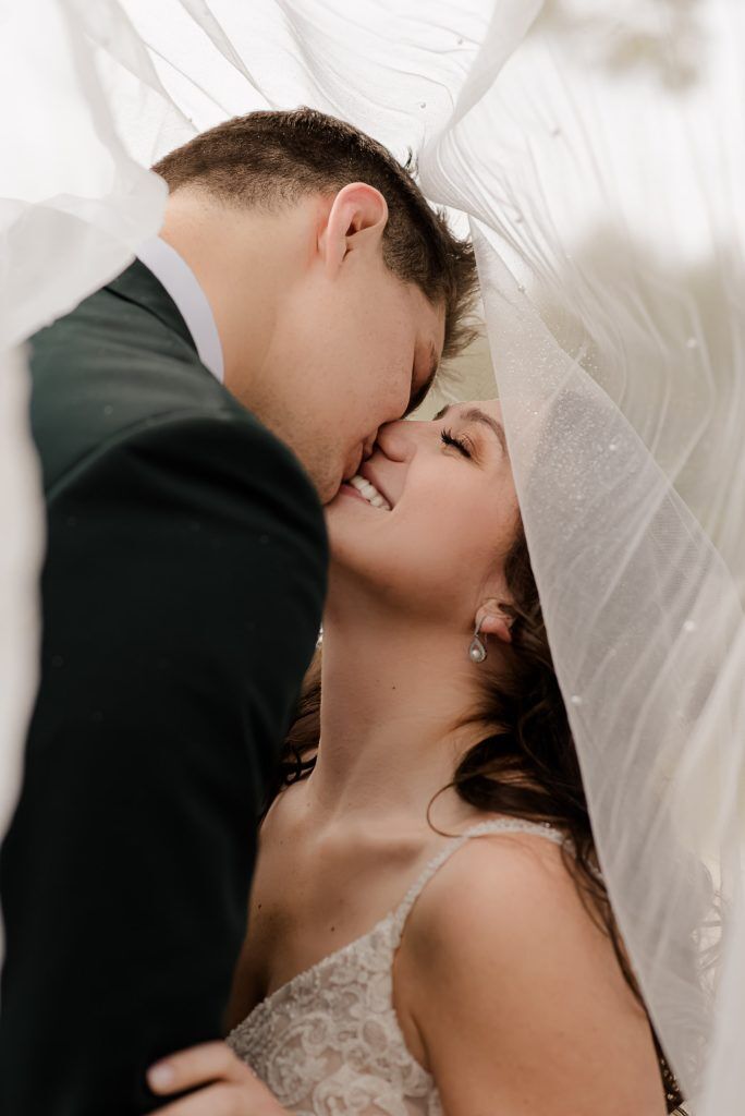 Elegant Louisville wedding photography at Driscoll Estates